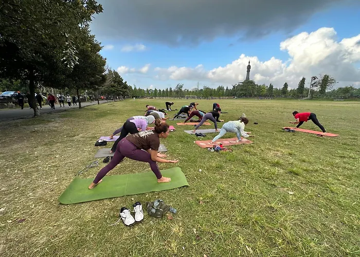 Bali Telaga Hati Yoga Healing And Retreat Center ホステル サヌール