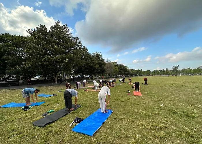 ホステル Bali Telaga Hati Yoga Healing And Retreat Center サヌール